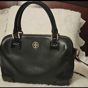 Tory Burch Robinson Black Leather Handbag